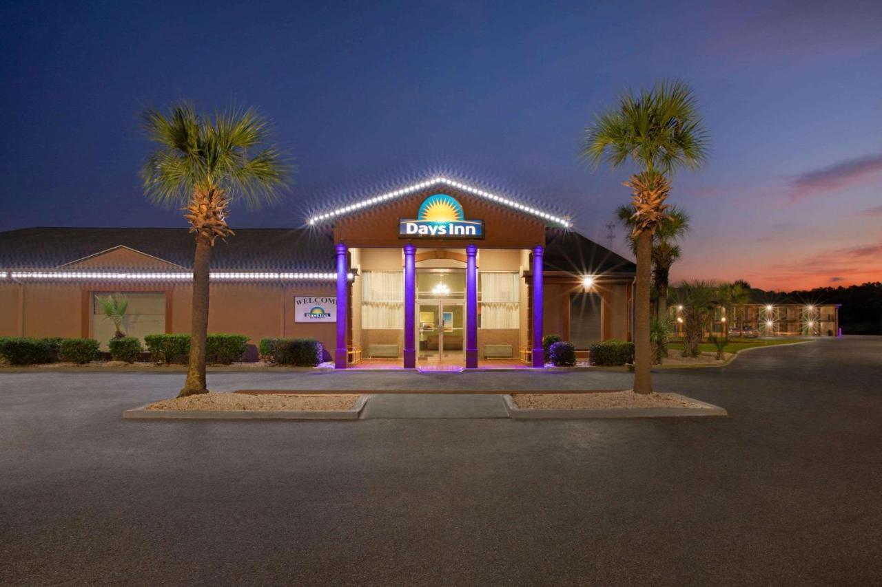 Days Inn By Wyndham Hardeeville/ I-95 State Line Exterior photo